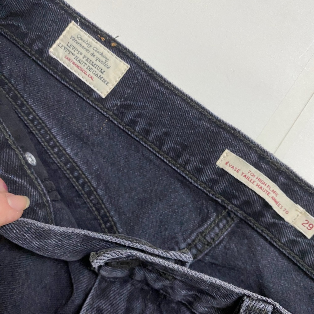 Levis Premium - 70s High rise flare jeans - Picture 7 of 14